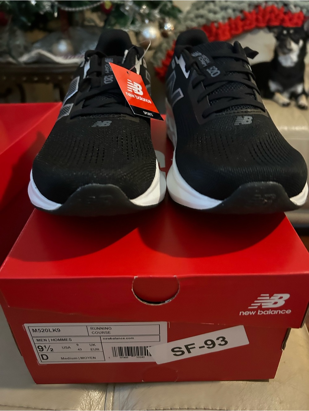 Men’s New Balance Men's Black and White Athletic Running Shoes